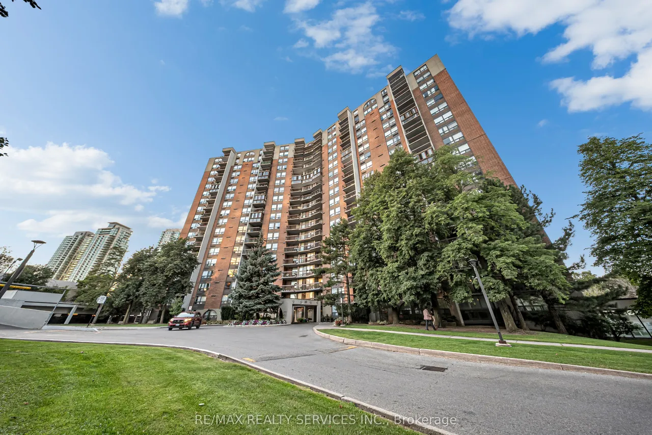 20 Mississauga Valley Boulevard, Unit 701