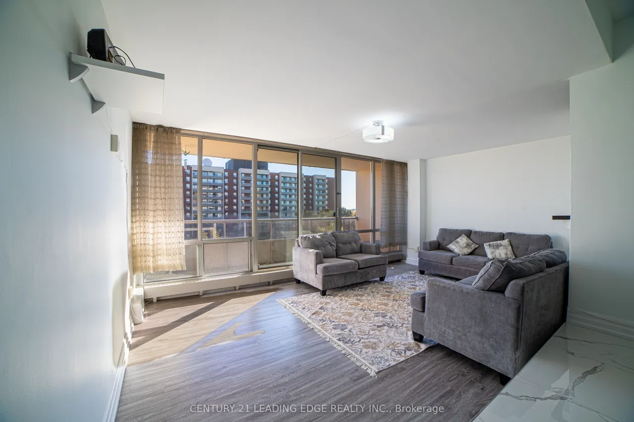 25 Four Winds Drive, Unit 604 — photo 3
