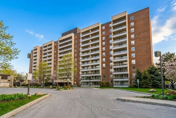 25 Four Winds Drive, Unit 604