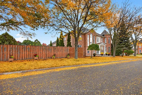 5555 Linwell Place — photo 2