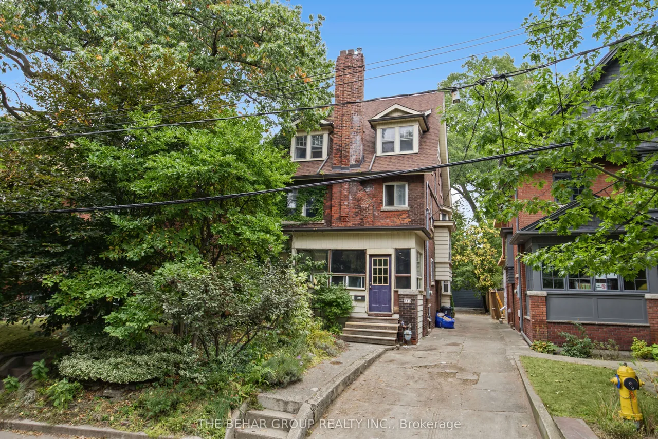 319 Indian Road