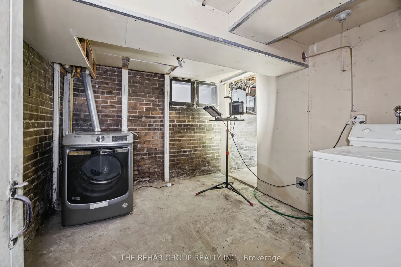 319 Indian Road — photo 30