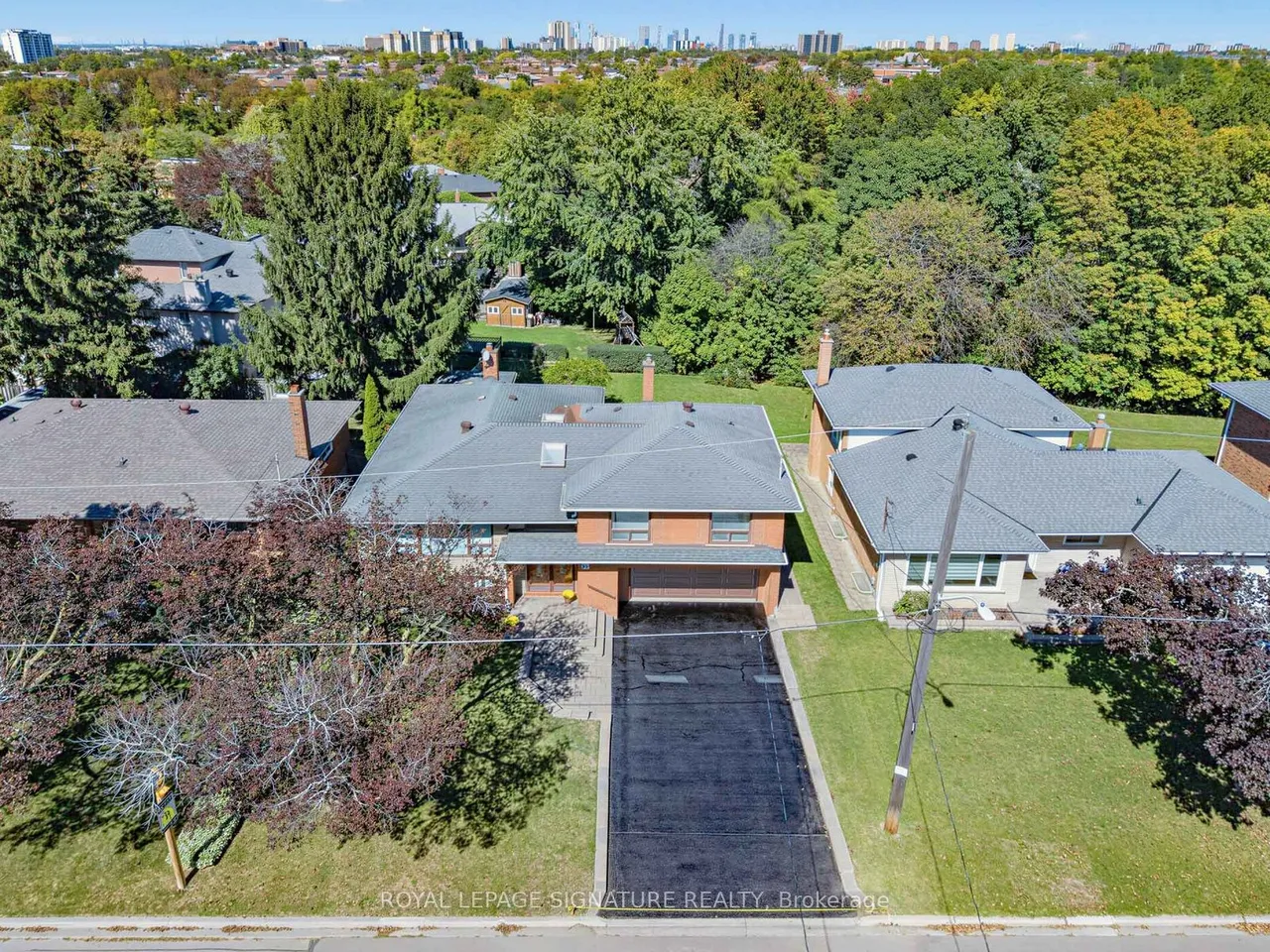 39 Buxton Road — photo 45