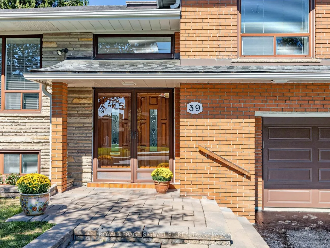 39 Buxton Road — photo 2