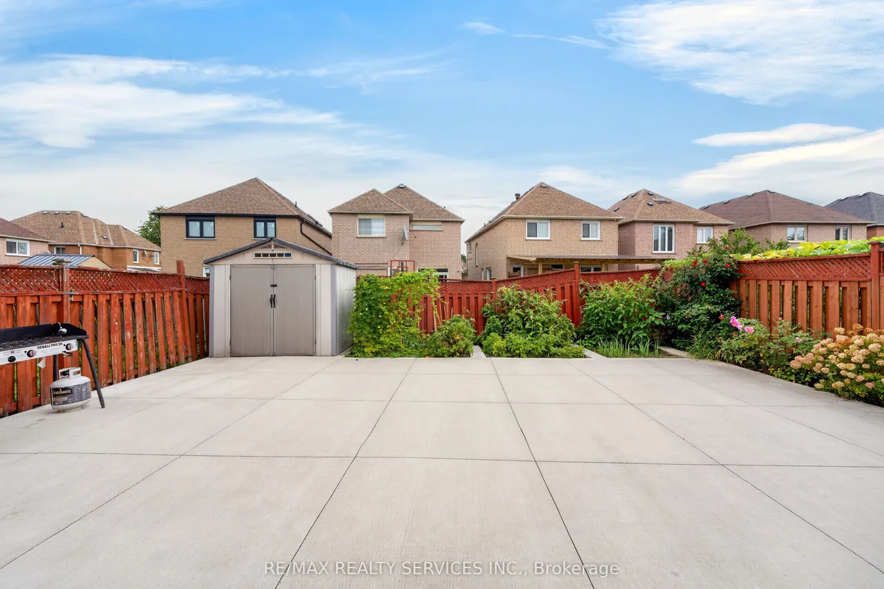 47 Twisted Oak Street — photo 46