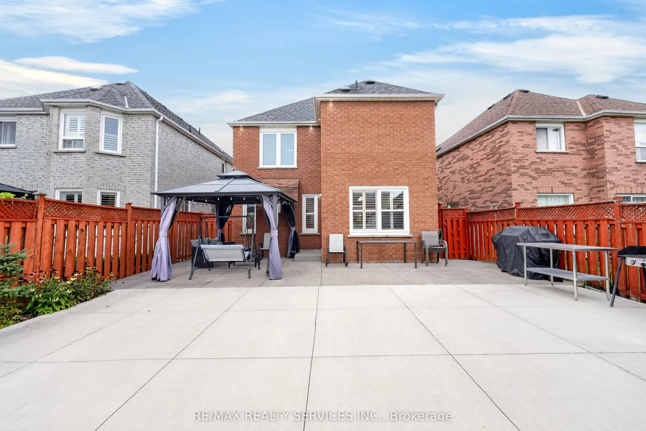 47 Twisted Oak Street — photo 45