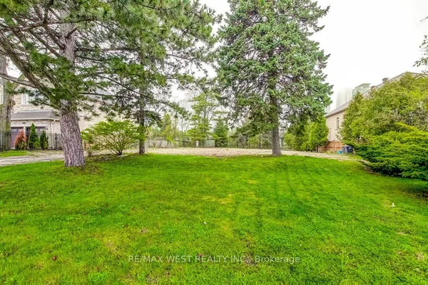 101 (Part Lot 1) Fairview Road W