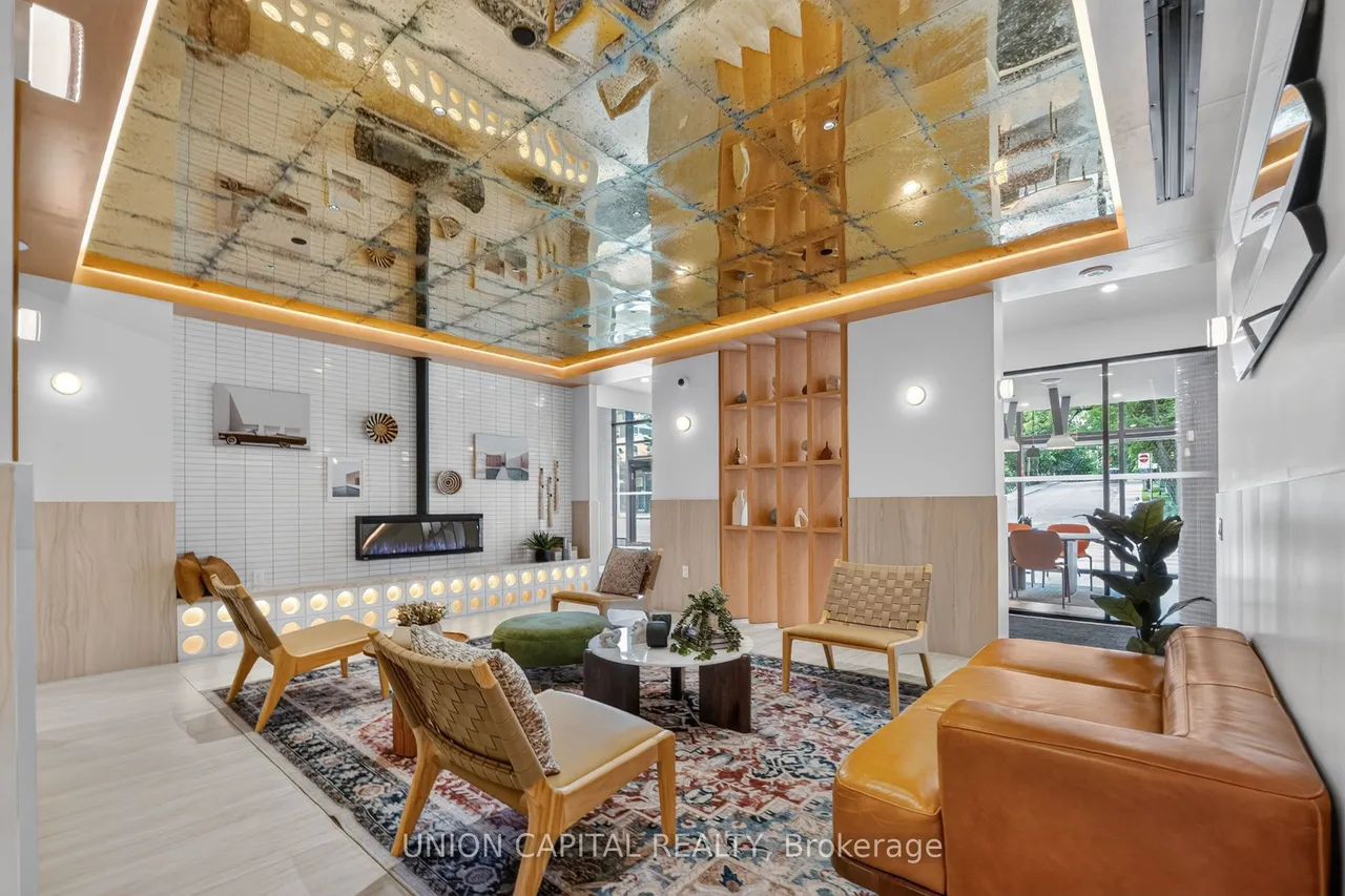1660 Bloor Street W, Unit 910 — photo 35