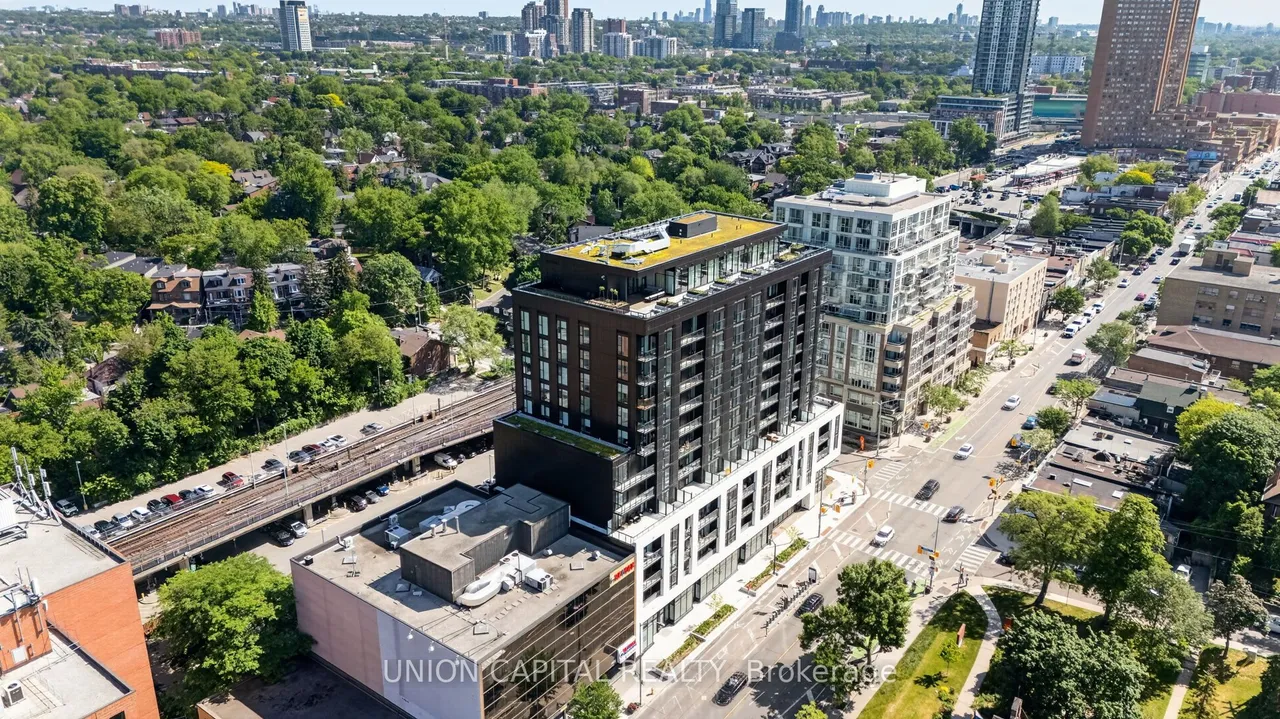1660 Bloor Street W, Unit 910 — photo 36