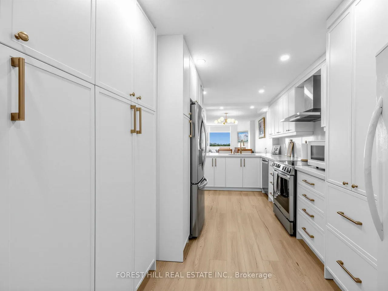 236 Albion Road, Unit 1812 — photo 3