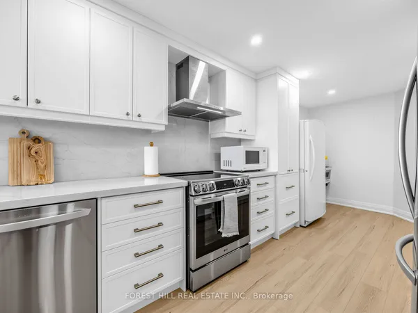 236 Albion Road, Unit 1812 — photo 2