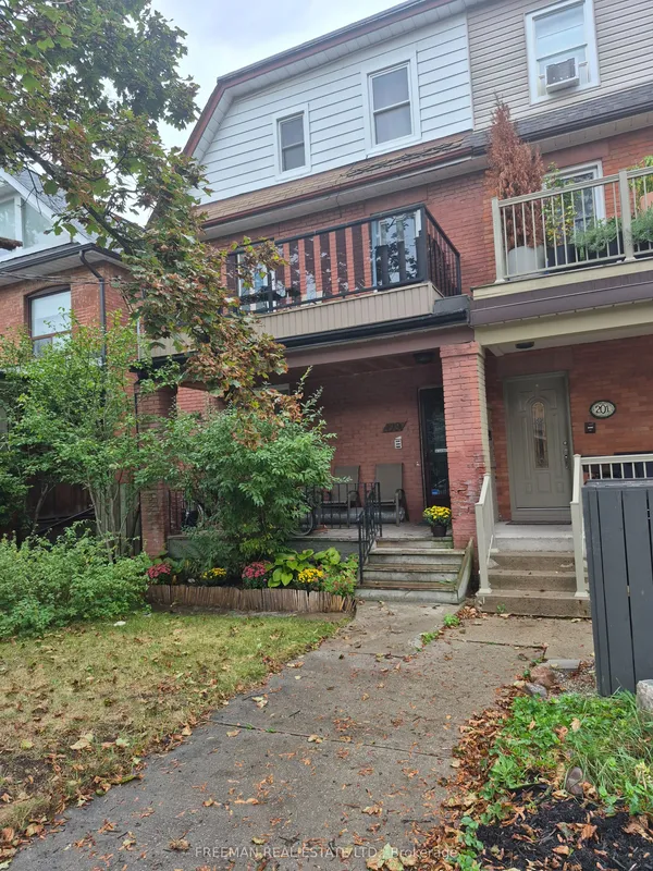 203 Fairview Avenue — photo 2