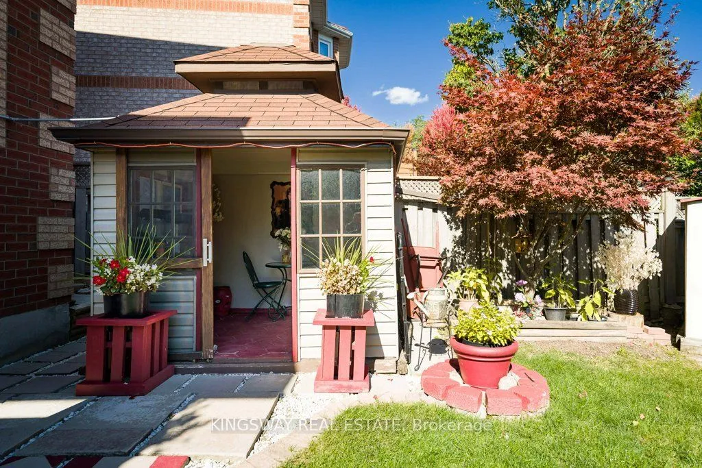 501 Ashprior Avenue — photo 49