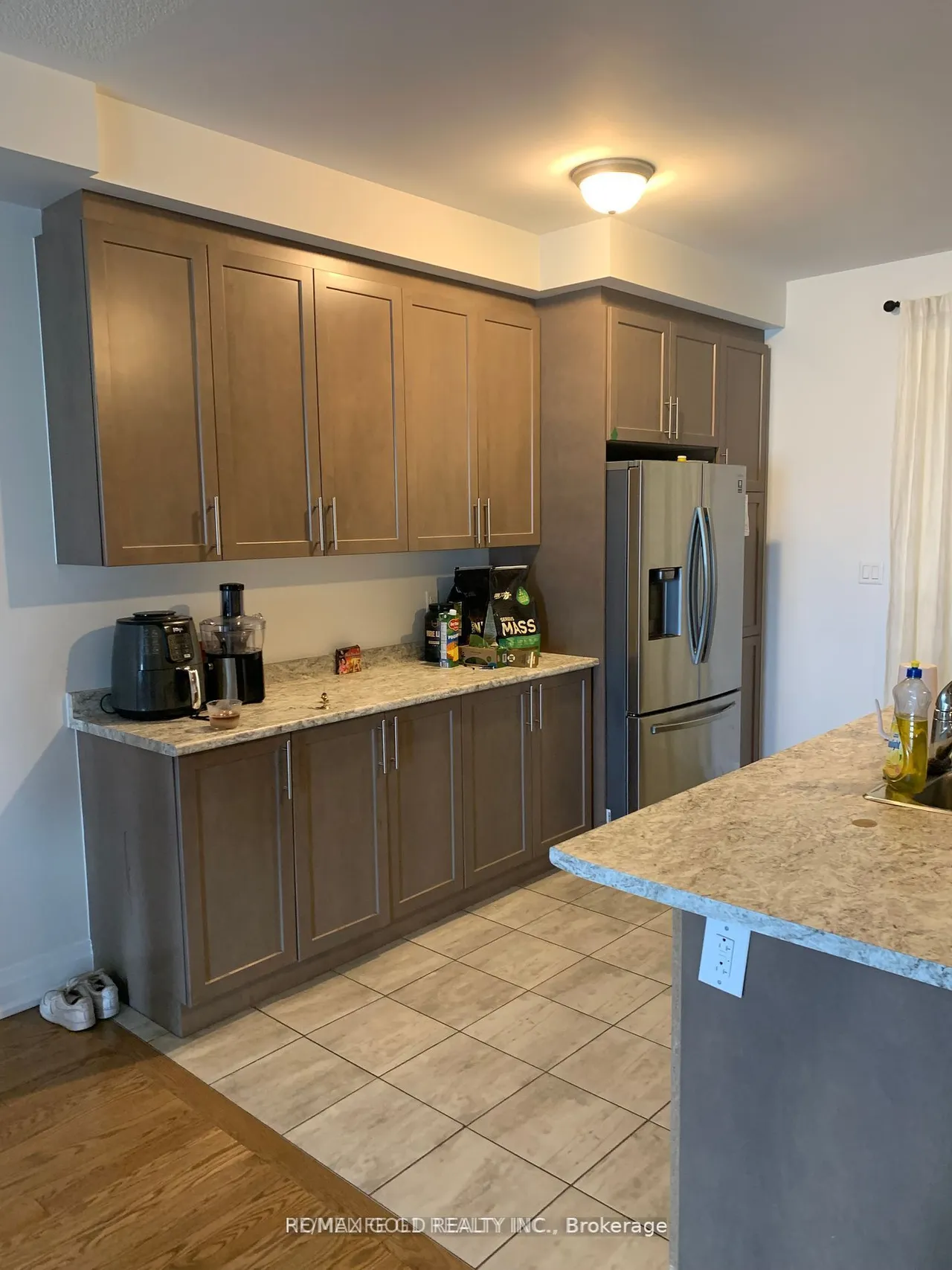 35 Dalbeattie Drive — photo 3