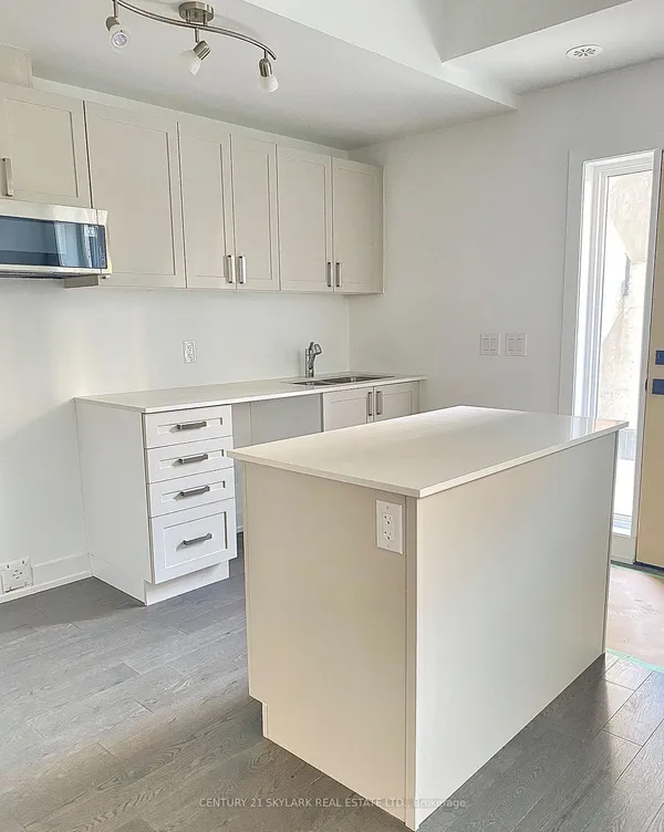 1070 Douglas McCurdy Common, Unit 124 — photo 2