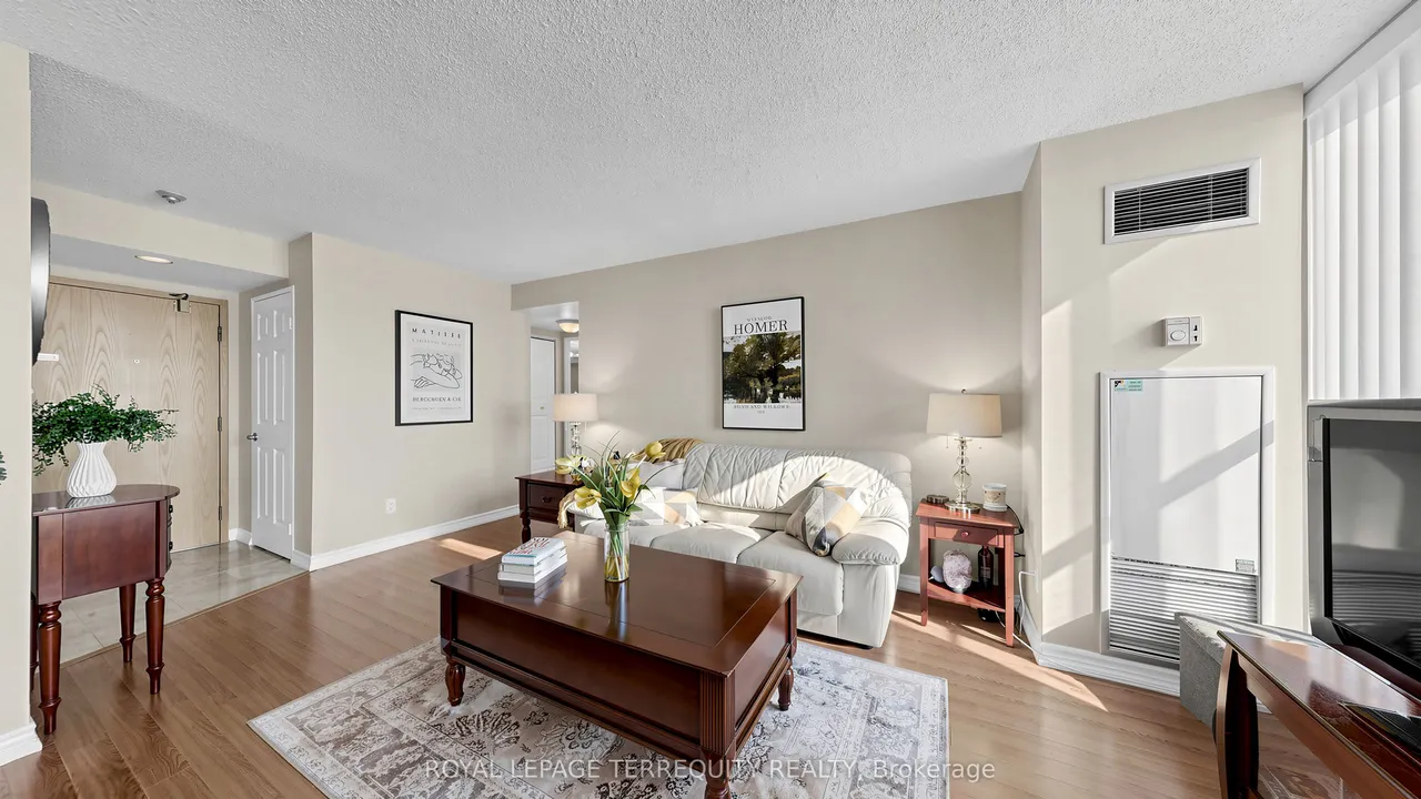 22 Southport Street, Unit 833 — photo 3