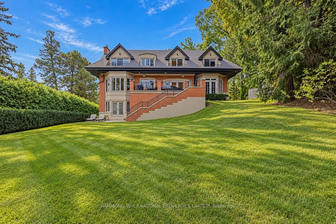 8 Country Club Drive — photo 3