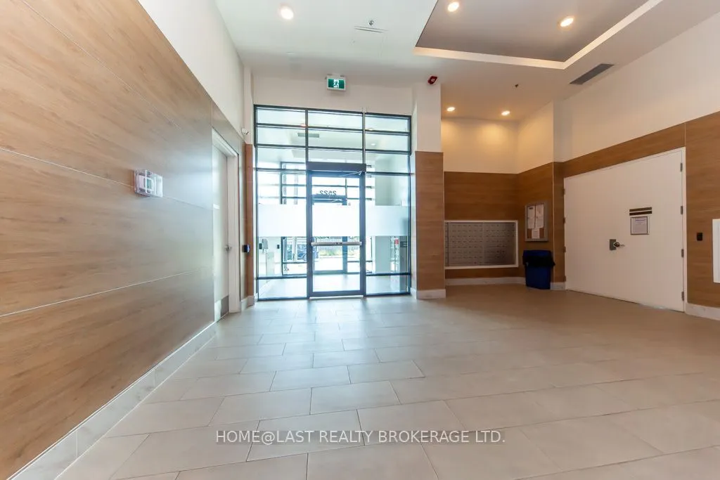 2522 Keele Street, Unit 513 — photo 3