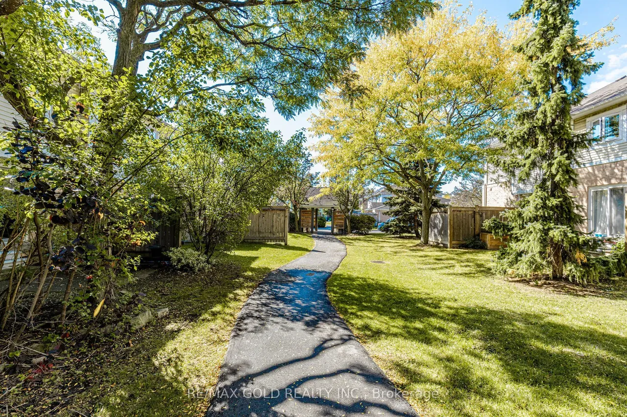 83 Wickstead Court — photo 49
