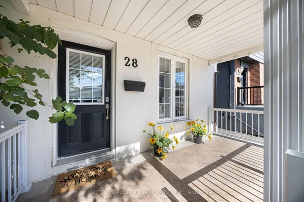 28 Holwood Avenue — photo 2