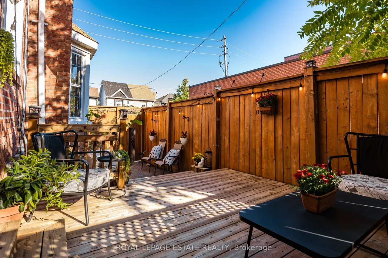 74 Edwin Avenue — photo 44