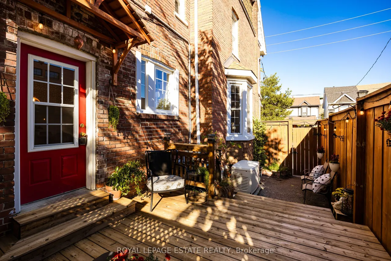 74 Edwin Avenue — photo 43