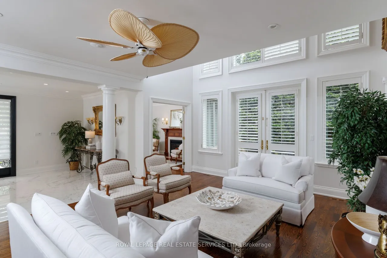 70 Shorewood Place — photo 3