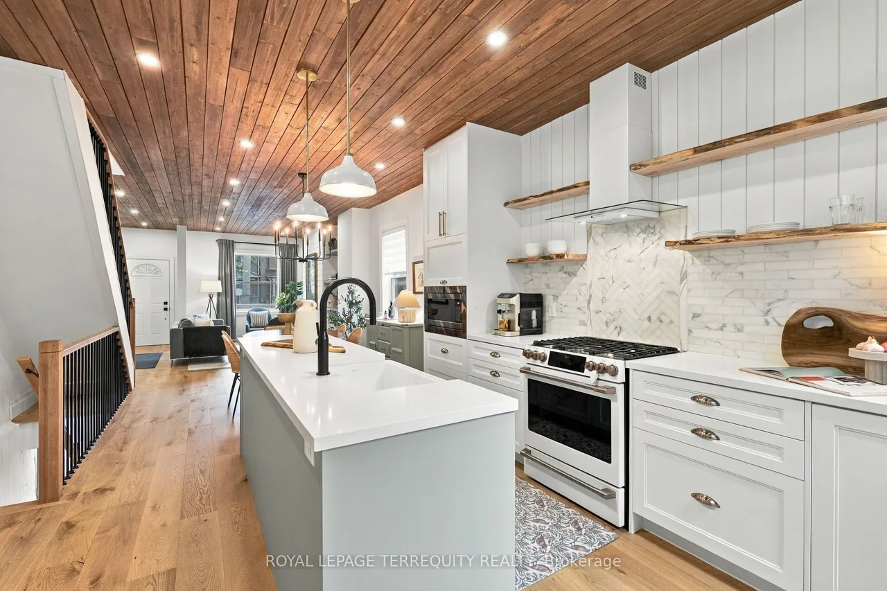 112 Maria Street — photo 3
