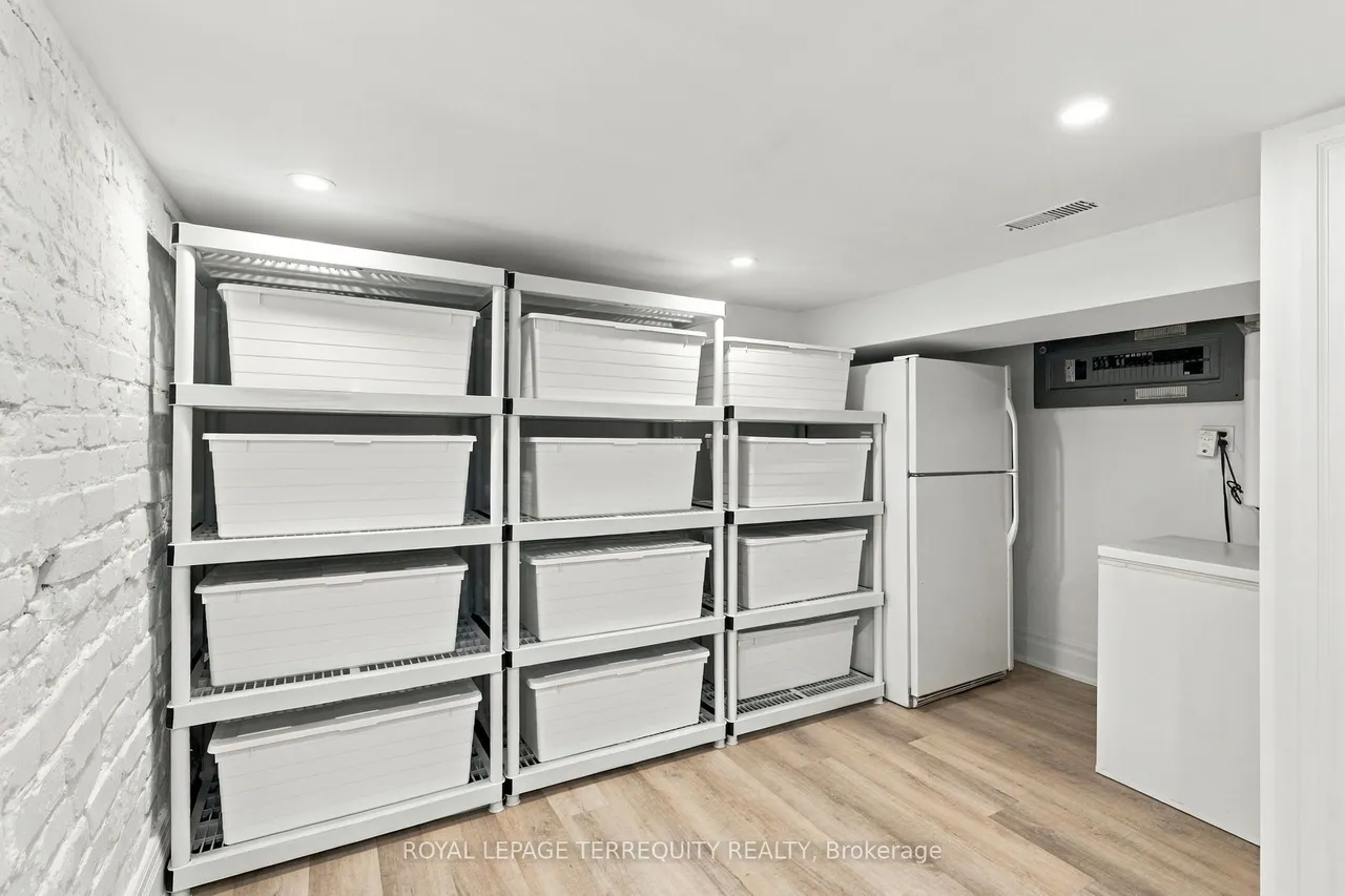 112 Maria Street — photo 25