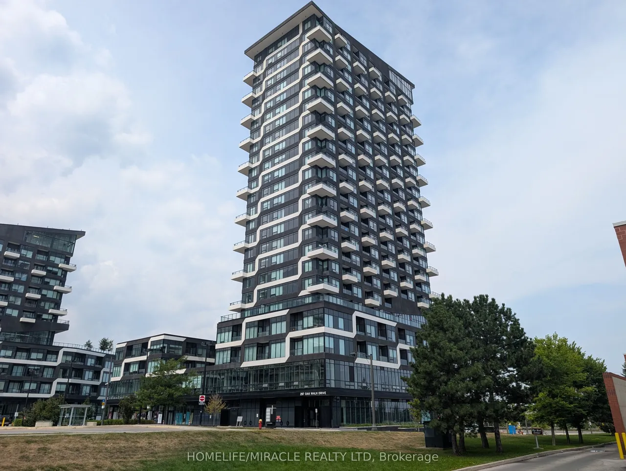 297 Oak Walk Drive, Unit 310