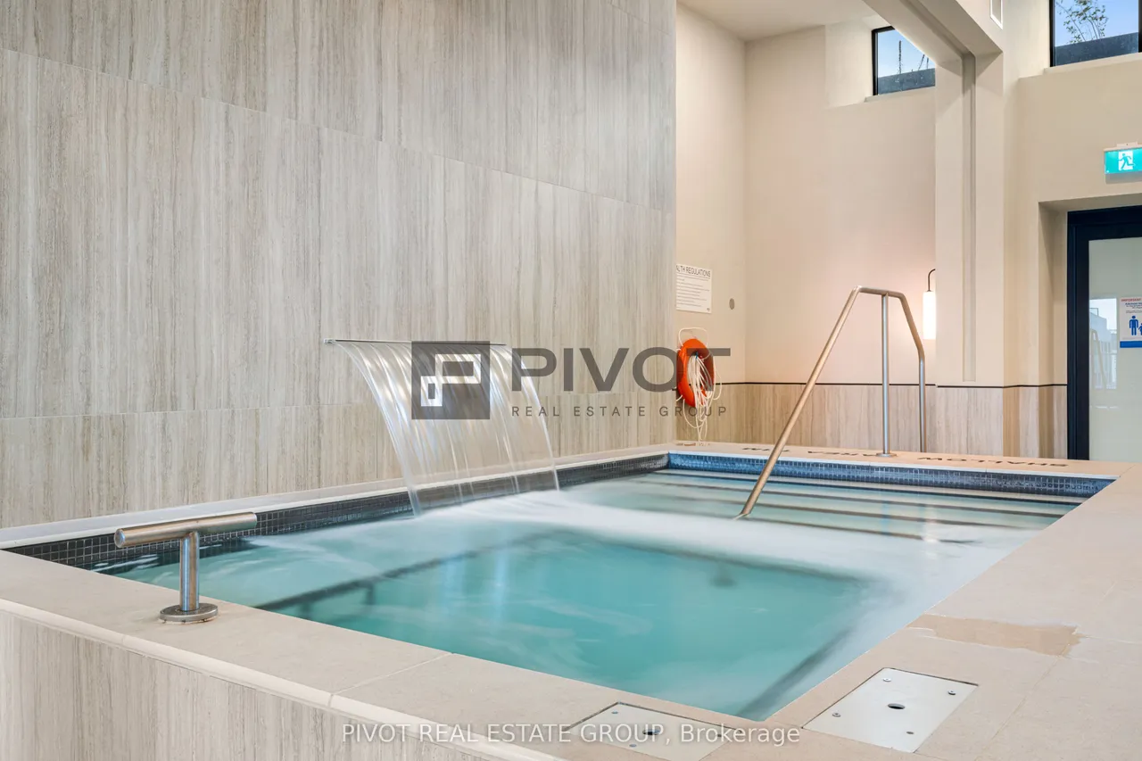 4015 The Exchange — photo 39