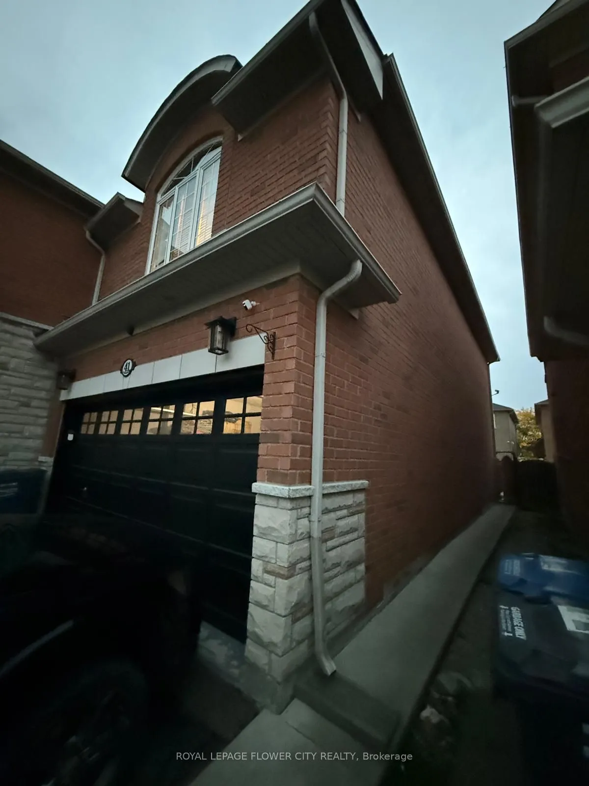 41 Cape Dorset Crescent — photo 3