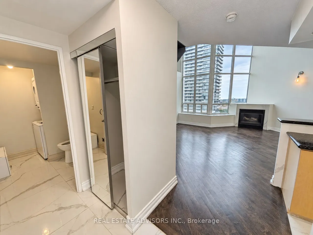 250 Manitoba Street, Unit 838 — photo 3