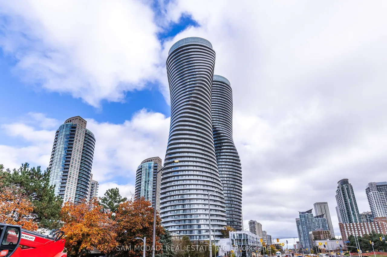 50 Absolute Avenue, Unit PH3 — photo 37