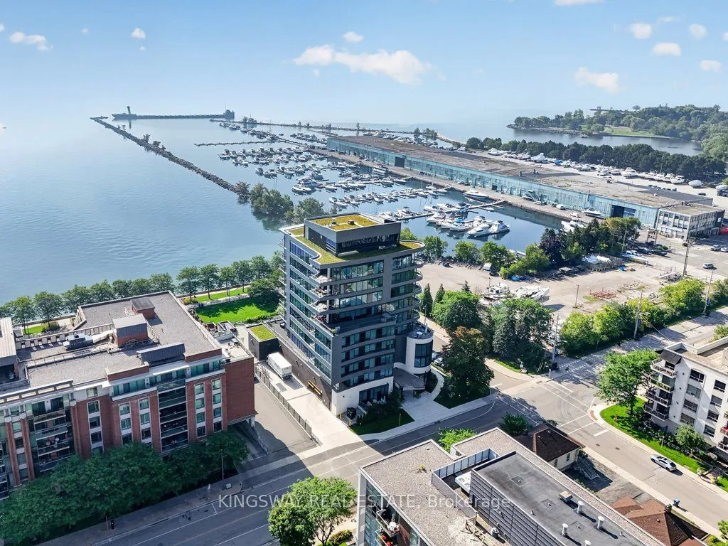 55 Port Street E, Unit 301 — photo 3