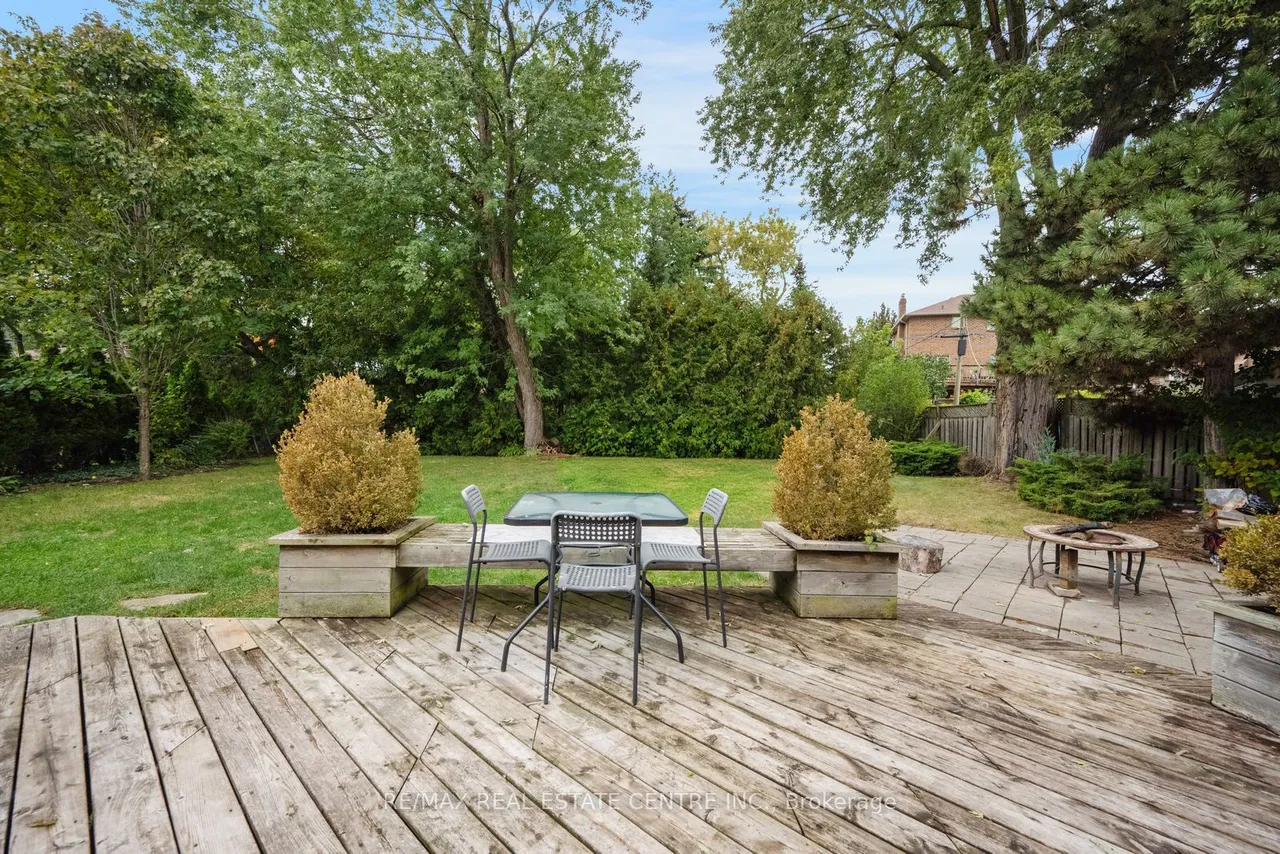 66 Theodore Drive — photo 29
