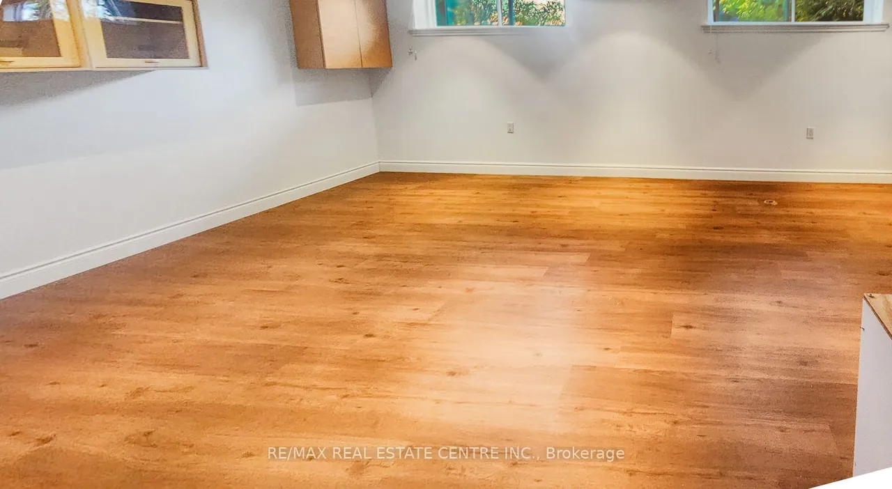 66 Theodore Drive — photo 41