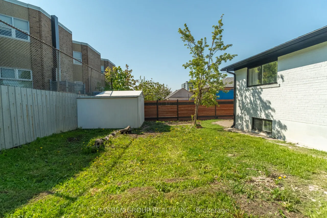 21 Mayberry Road — photo 47