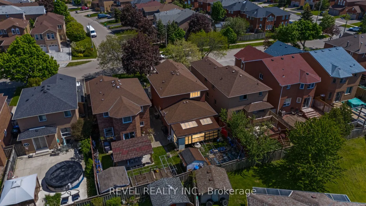 1263 Bantham Street — photo 38