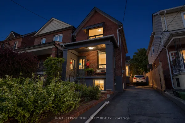 211 Blackthorn Avenue — photo 2