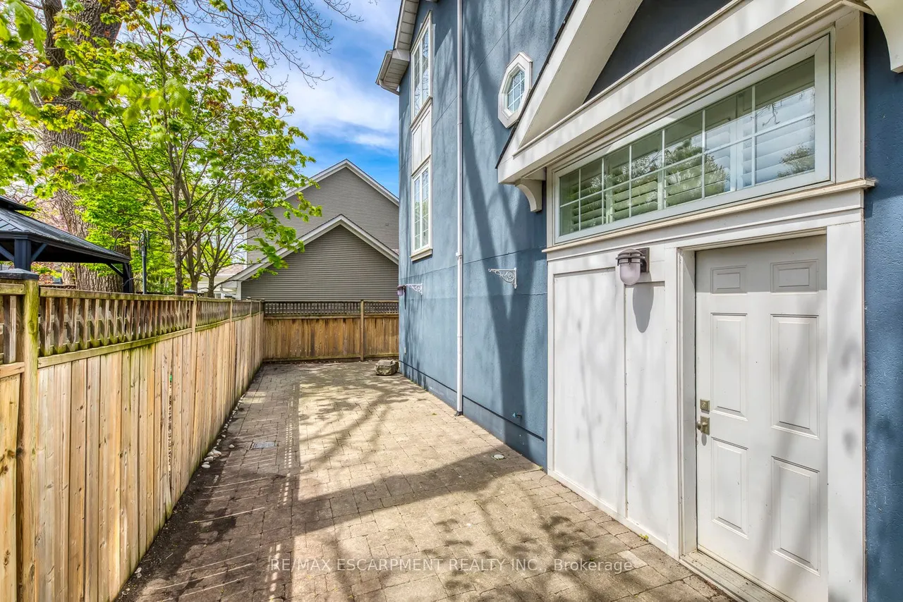 48 Forsythe Street — photo 49