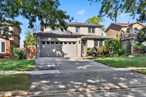 1019 Mesa Crescent — photo 2