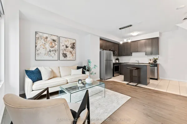 26 Applewood Lane, Unit 46 — photo 2