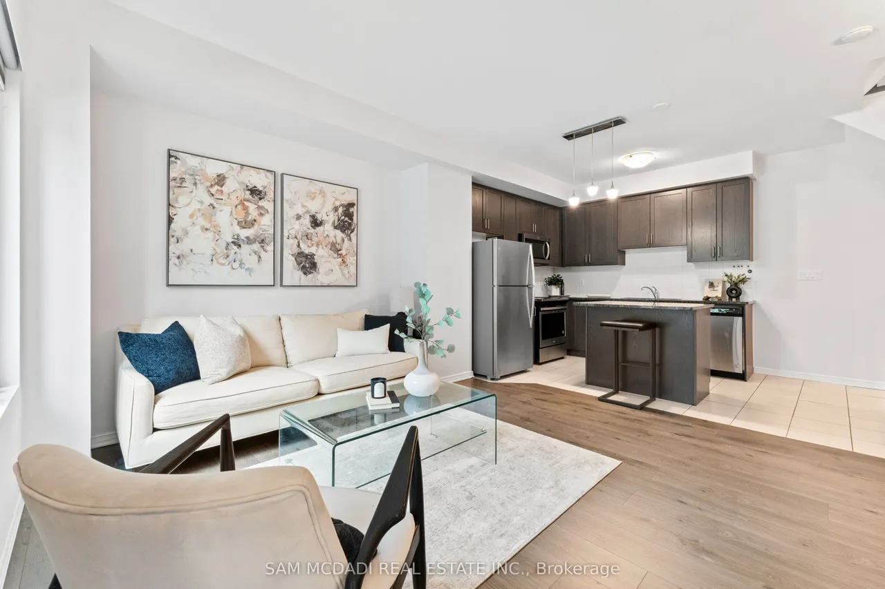 26 Applewood Lane, Unit 46 — photo 2