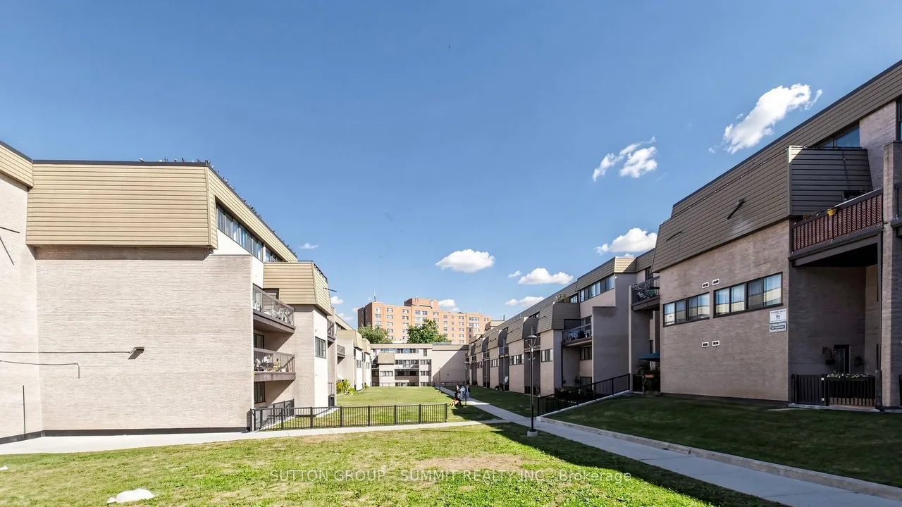 2095 ROCHE Court N, Unit 228 — photo 44