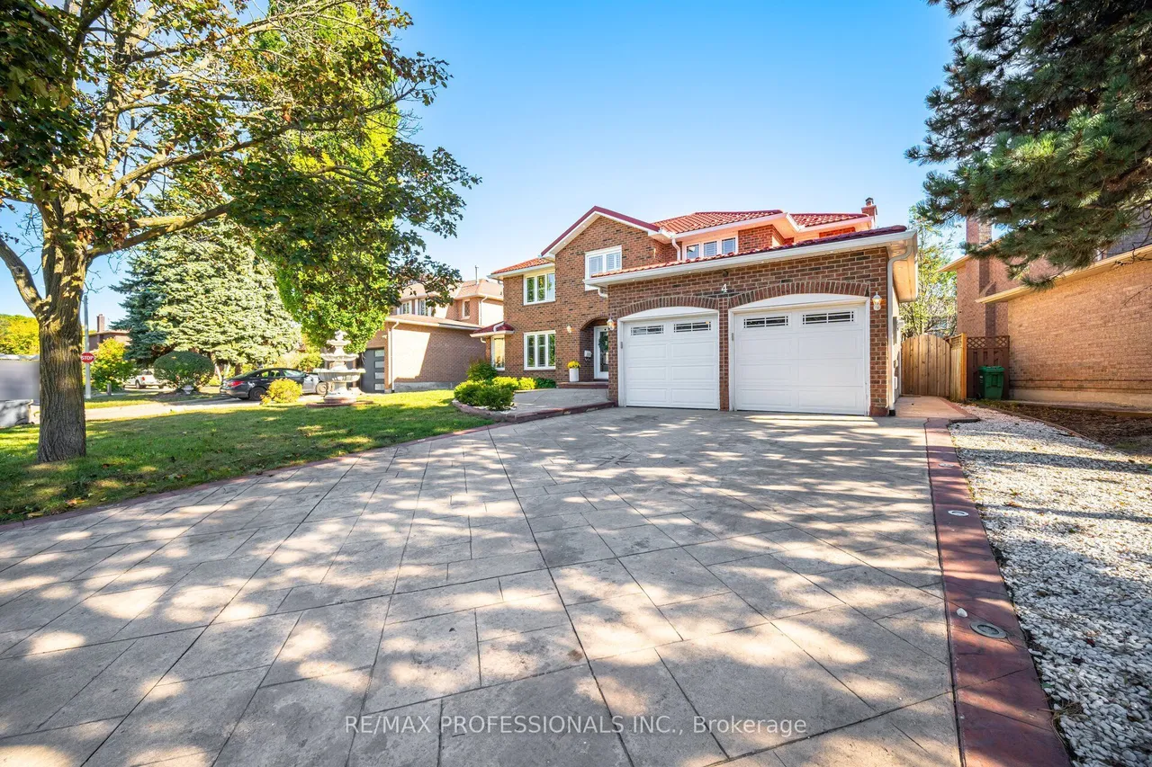 4 McFadden Drive — photo 3