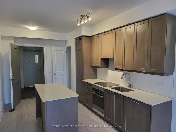30 Elm Drive W, Unit 1102