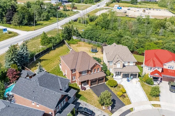 56 Laurentide Crescent