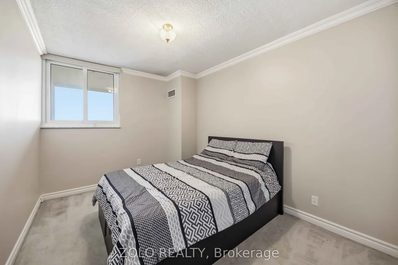 812 Burnhamthorpe Road, Unit 2003 — photo 28
