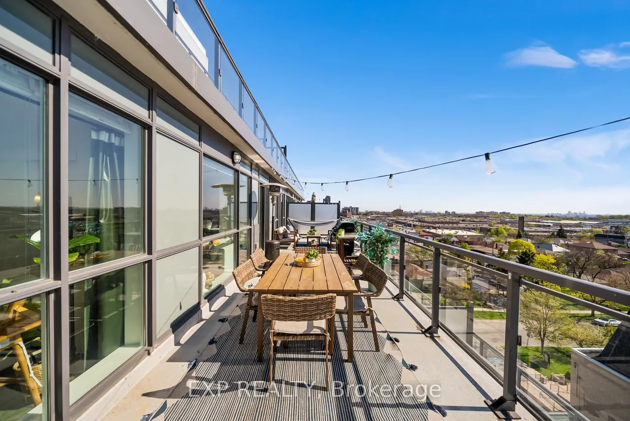 16 Mcadam Avenue, Unit 705 — photo 3
